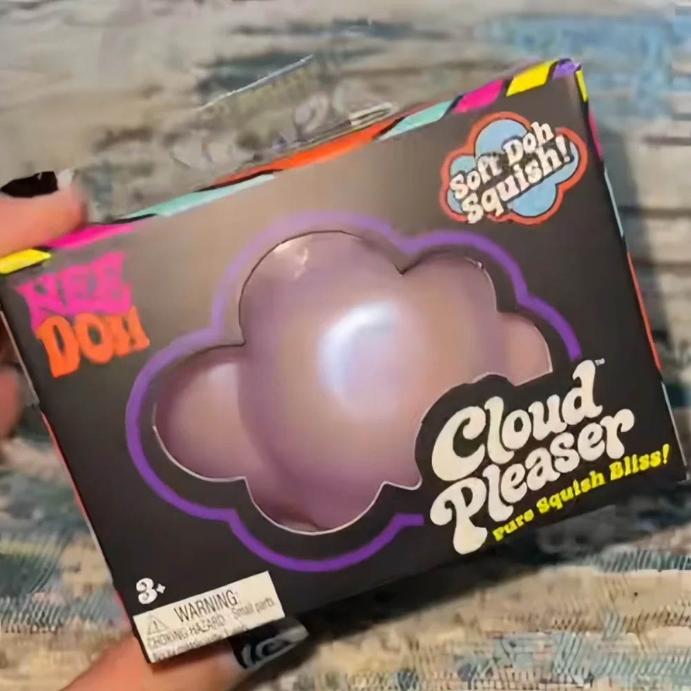Needoh Cloud Pleaser Slow Risi - đánh giá và giá Fidget Cube Original